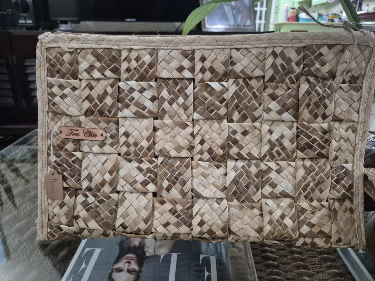 Large woven Straw clutch (Airport)
