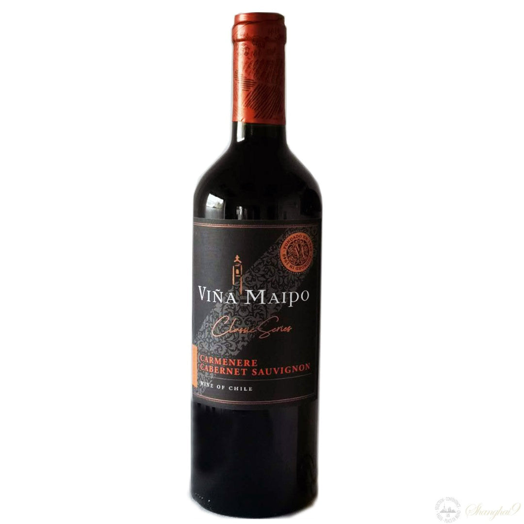 Red wine bottle with Vina Maipo label on a white background